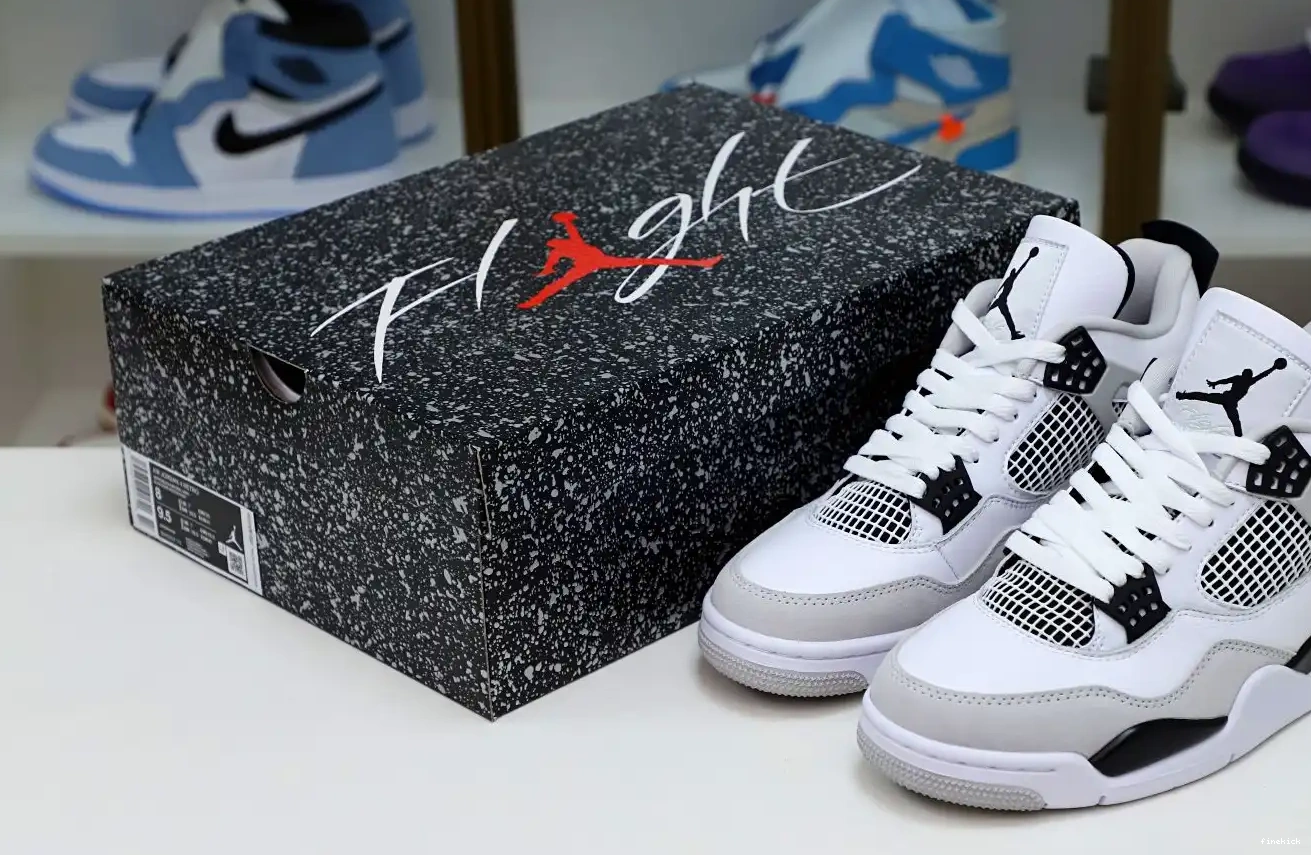MILITARY JORDAN 4 AIR BLACK 0516